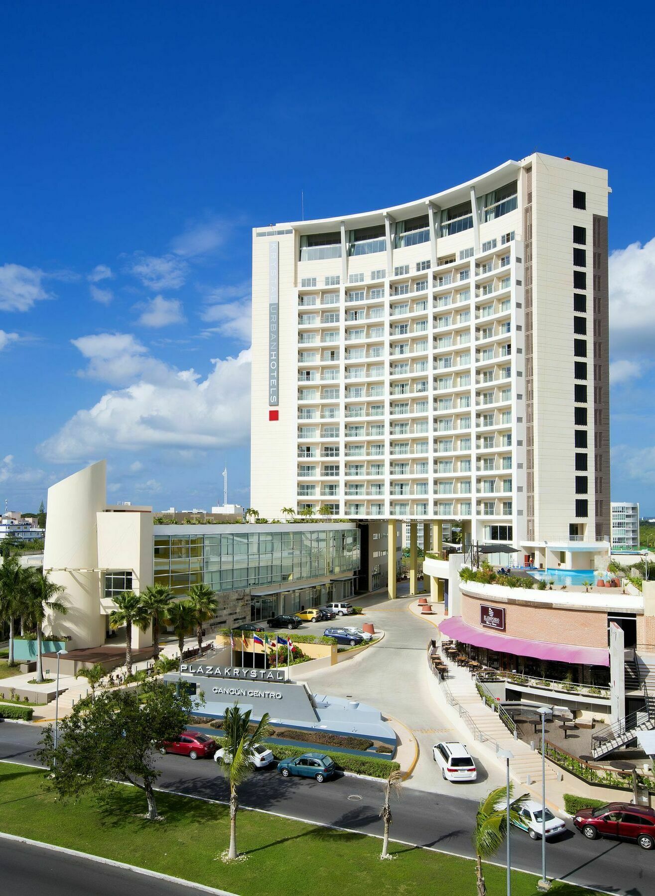 krystal urban cancun hotel